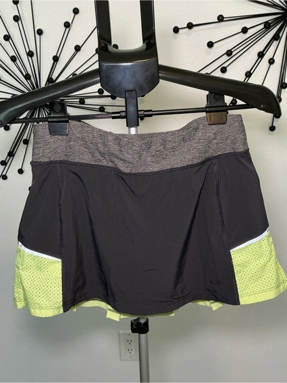 Champion XS Athletic Tennis Skort Gray & Neon Yellow